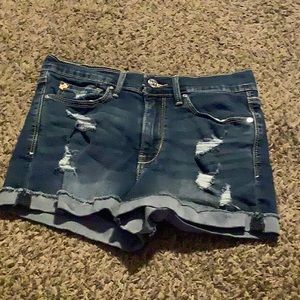 Levi’s (7/8) Blue ripped denim shorts, rarely worn